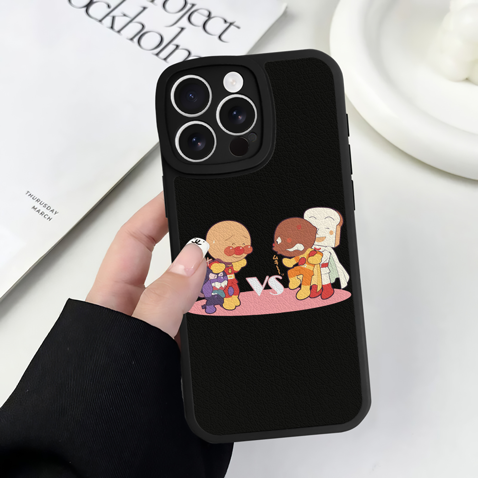 （画像用） アンパンマン Anpanman 【iPhone 16シリーズ対応】シリコンスマホケース（レザー調） 材質：シリコン